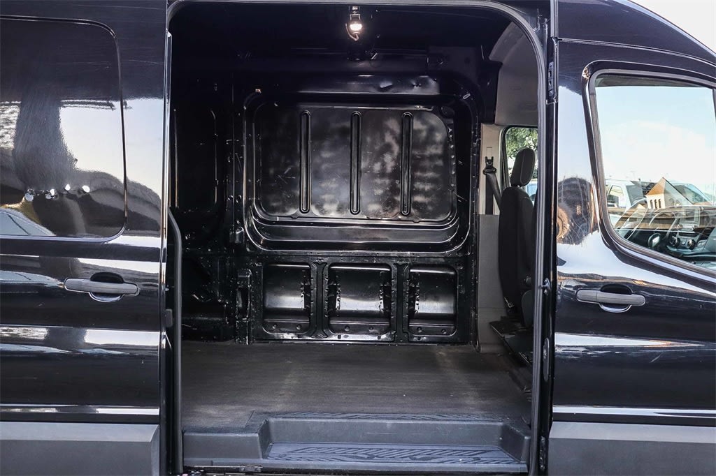 Thumbnail: 2021 Ford Transit Series - 10