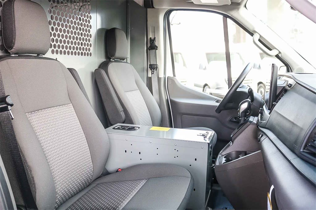Thumbnail: 2025 Ford Transit Series - 9