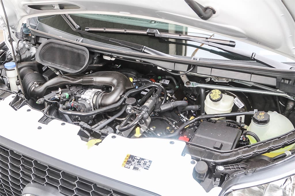 2025 Ford Transit Series 250 6