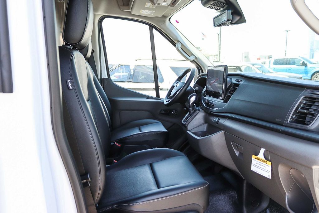 Thumbnail: 2026 Ford Transit Series - 10