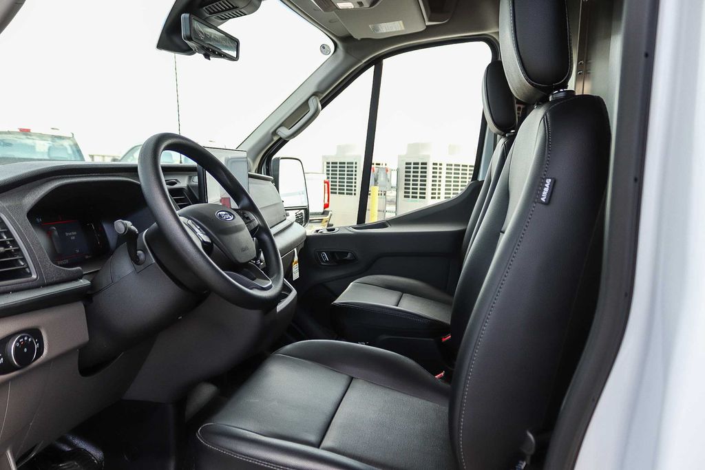 Thumbnail: 2026 Ford Transit Series - 9