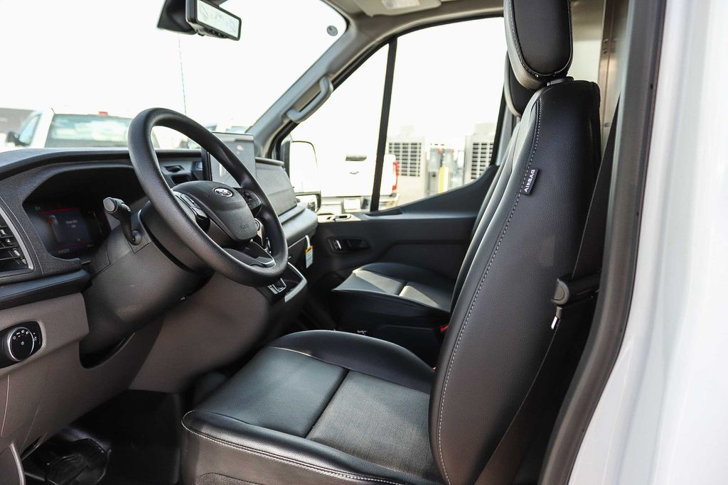 Thumbnail: 2026 Ford Transit Series - 10
