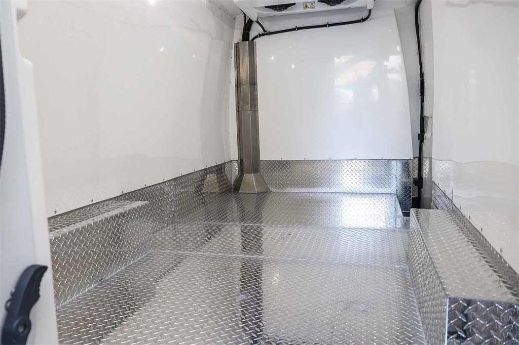 Thumbnail: 2025 Ford Transit Series - 6