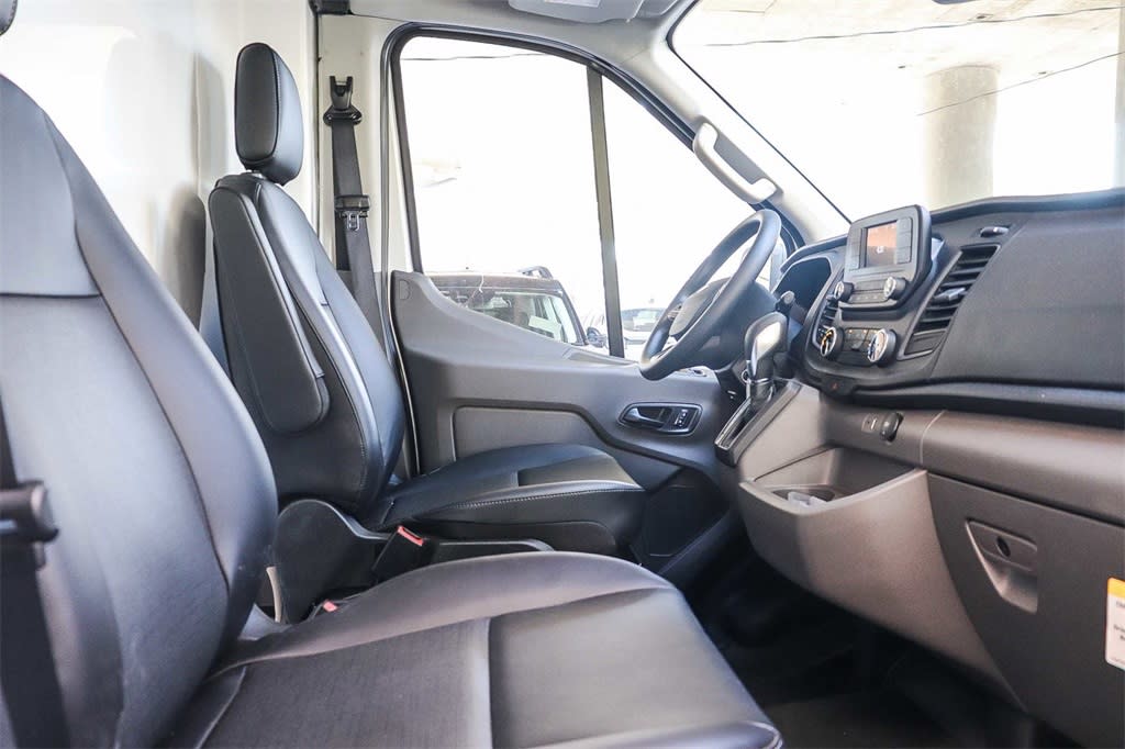 Thumbnail: 2025 Ford Transit Series - 7