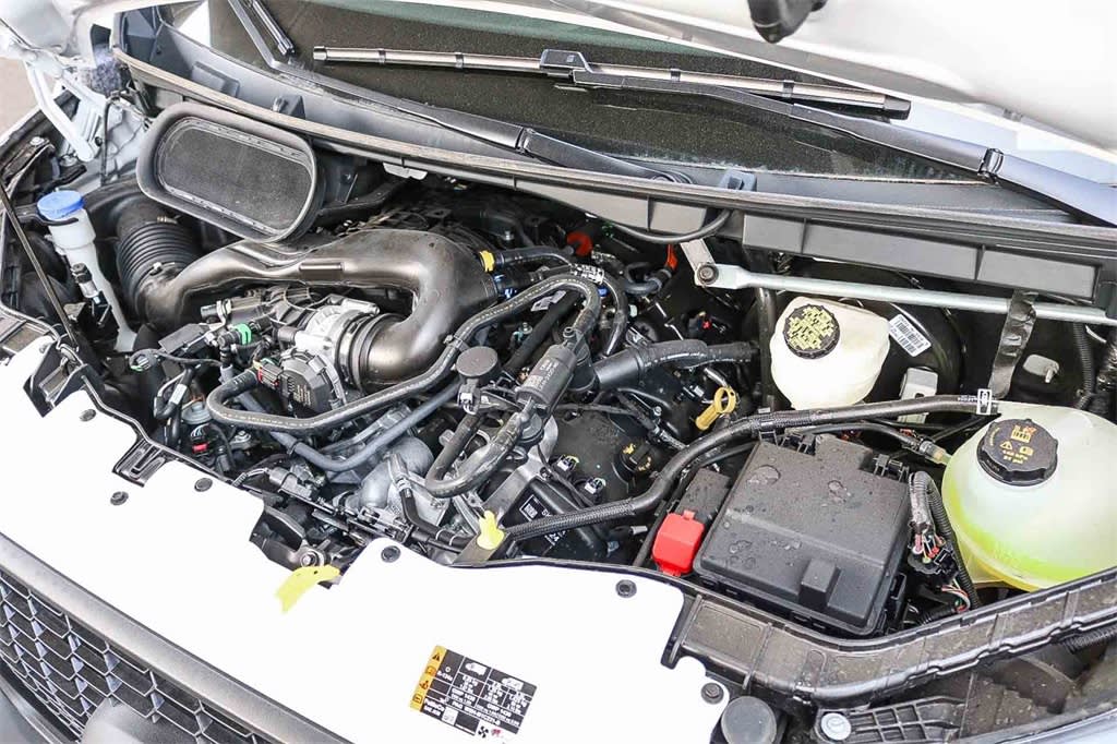 Thumbnail: 2025 Ford Transit Series - 7