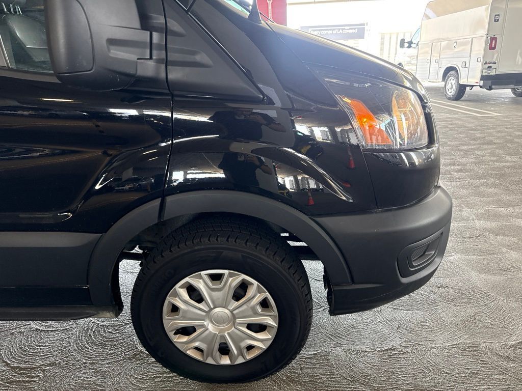 Thumbnail: 2025 Ford Transit Series - 8