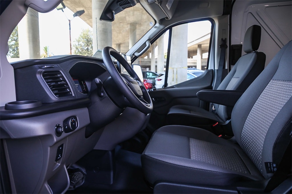 Thumbnail: 2026 Ford Transit Series - 9
