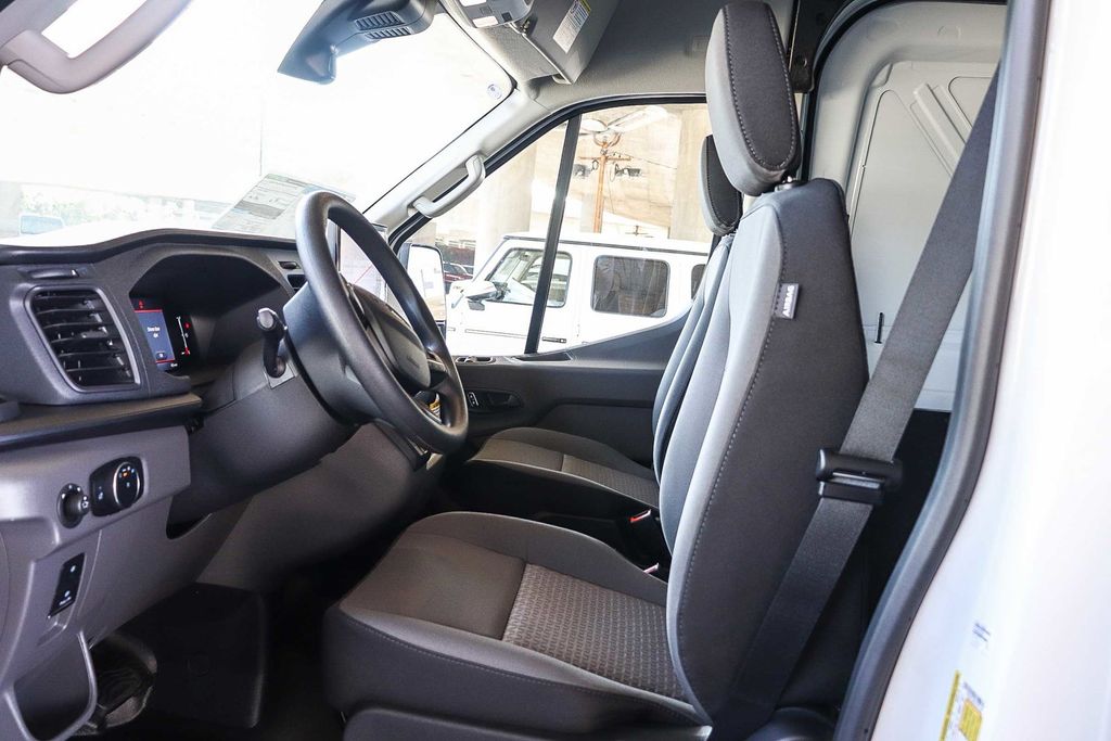 Thumbnail: 2026 Ford Transit Series - 10