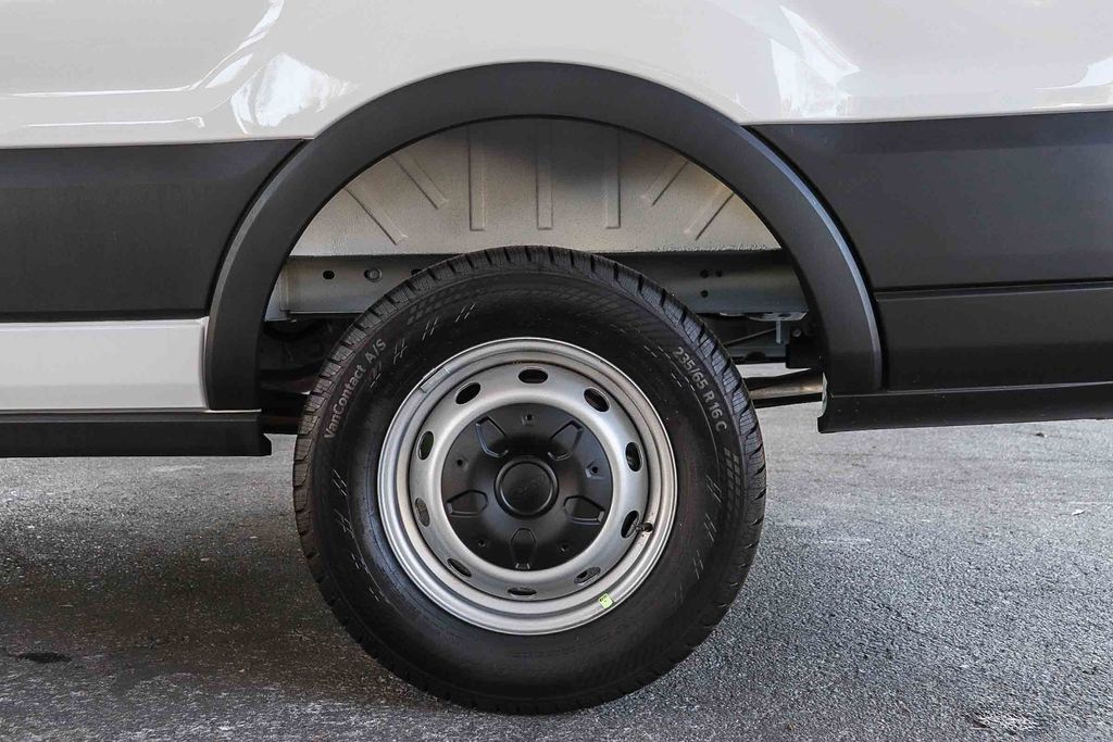 Thumbnail: 2026 Ford Transit Series - 6