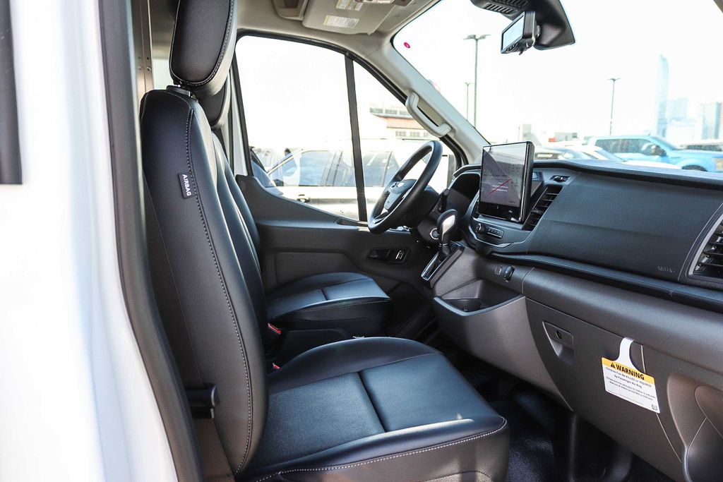 Thumbnail: 2026 Ford Transit Series - 10