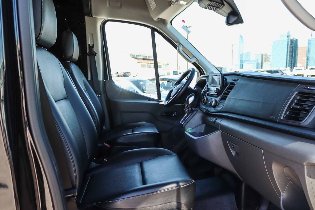 Thumbnail: 2025 Ford Transit Series - 9
