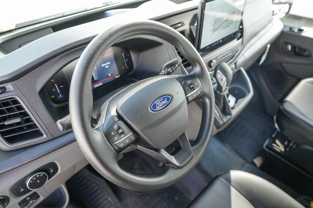 Thumbnail: 2026 Ford Transit Series - 9