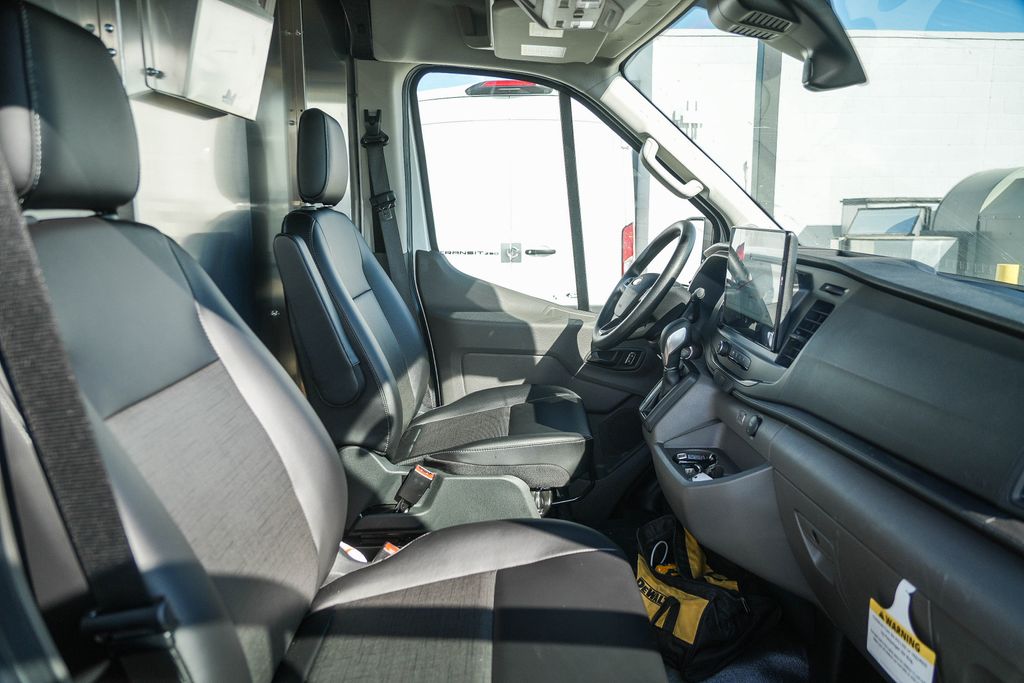 Thumbnail: 2026 Ford Transit Series - 11