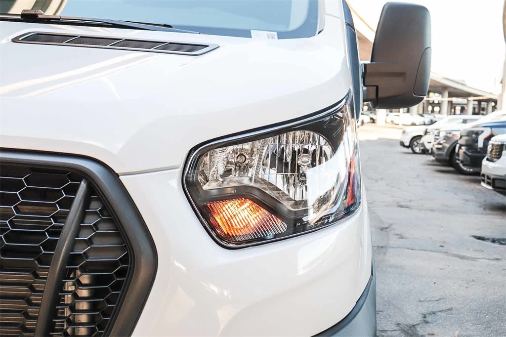 Thumbnail: 2026 Ford Transit Series - 17