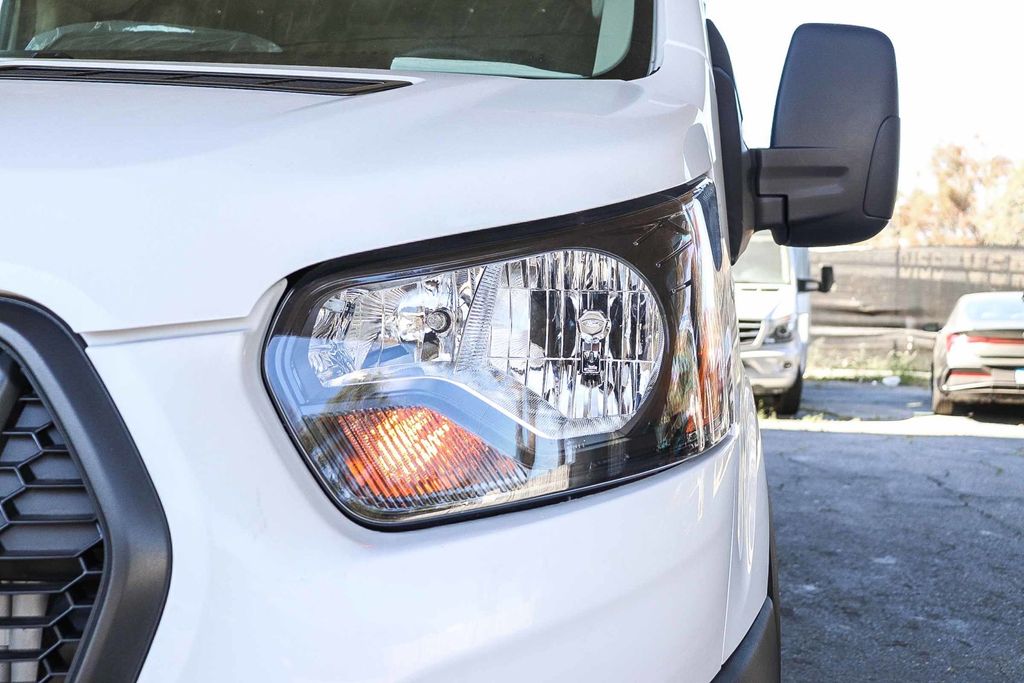 Thumbnail: 2025 Ford Transit Series - 19