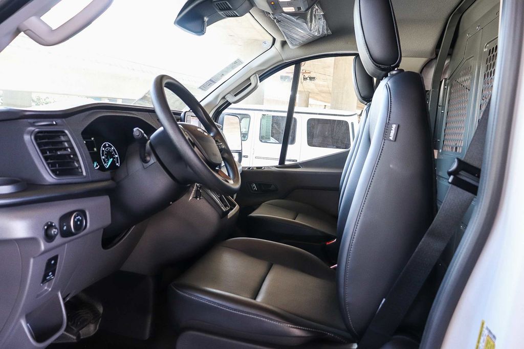 Thumbnail: 2025 Ford Transit Series - 9