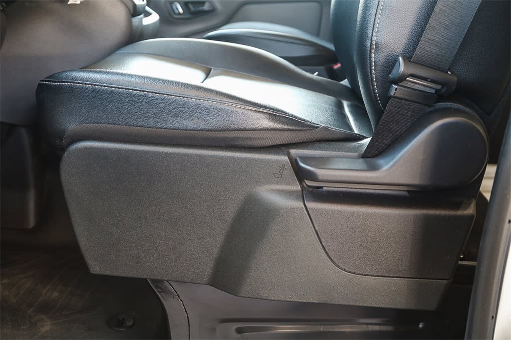 2024 Ford Transit Series 350 21