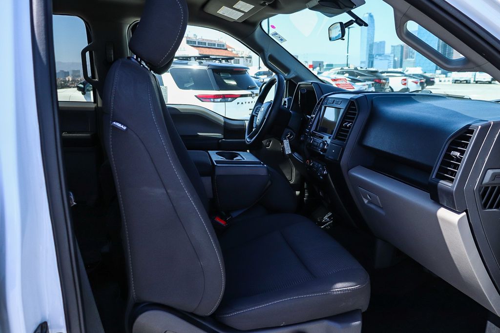 Thumbnail: 2019 Ford F-150 - 9