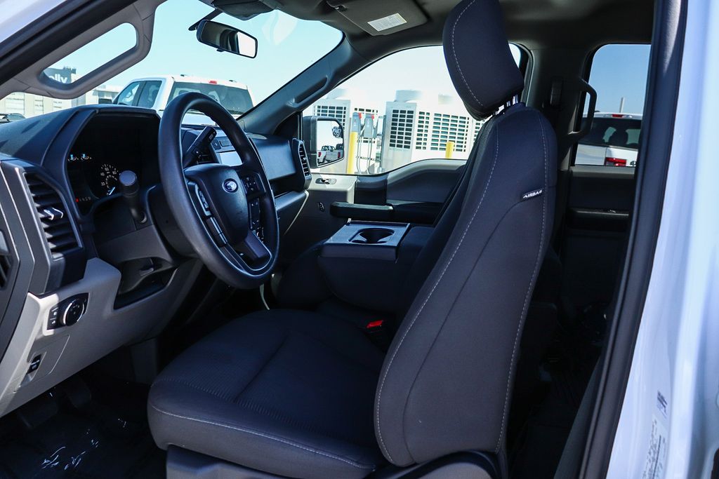 Thumbnail: 2019 Ford F-150 - 10