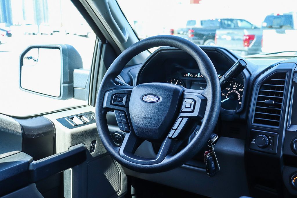 Thumbnail: 2019 Ford F-150 - 8