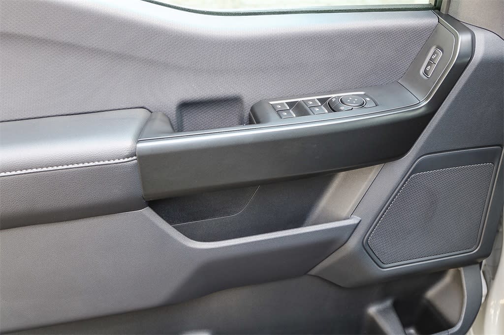 2024 Ford F-150 STX 24