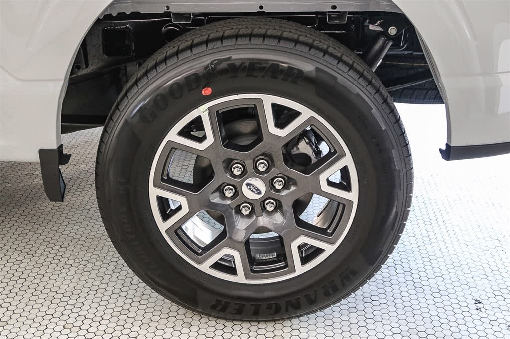 2024 Ford F-150 STX 5
