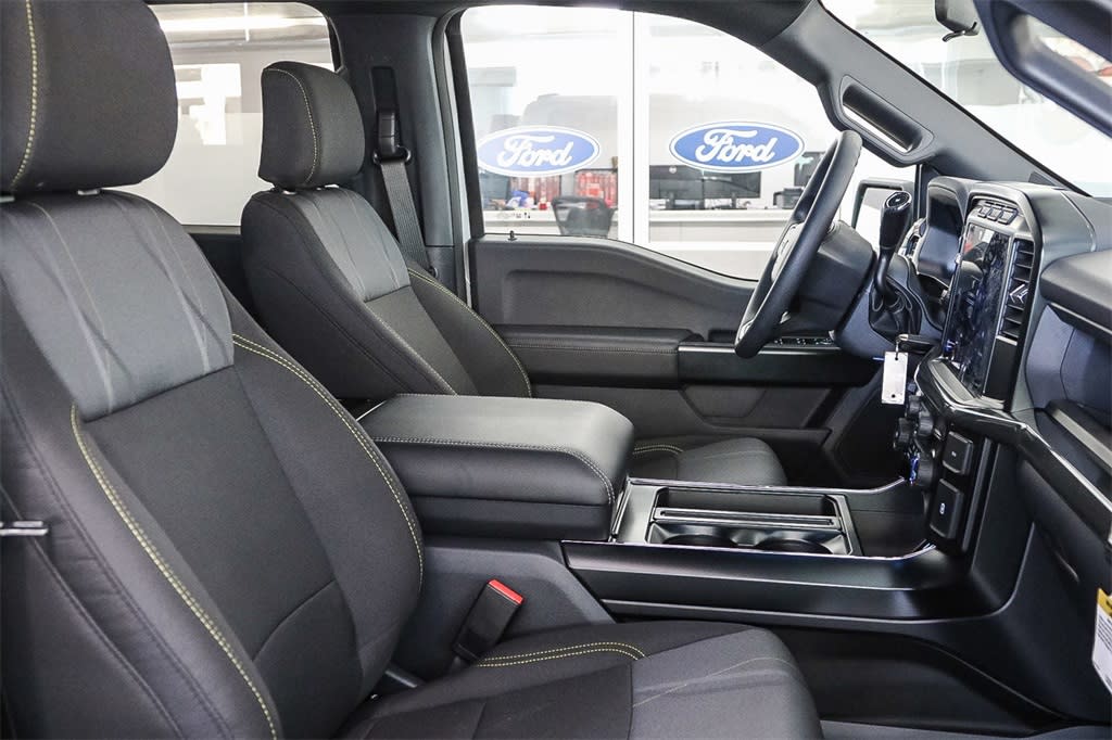 2024 Ford F-150 STX 7