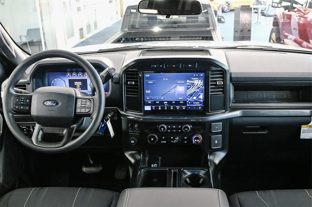 2024 Ford F-150 STX 2