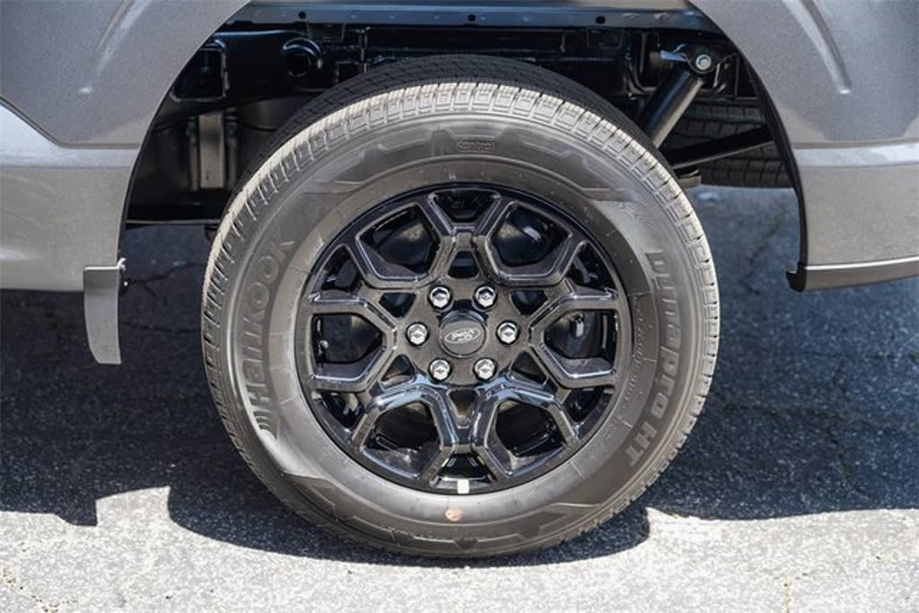 2024 Ford F-150 XLT 23