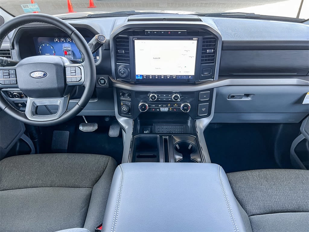 2024 Ford F-150 XLT 2