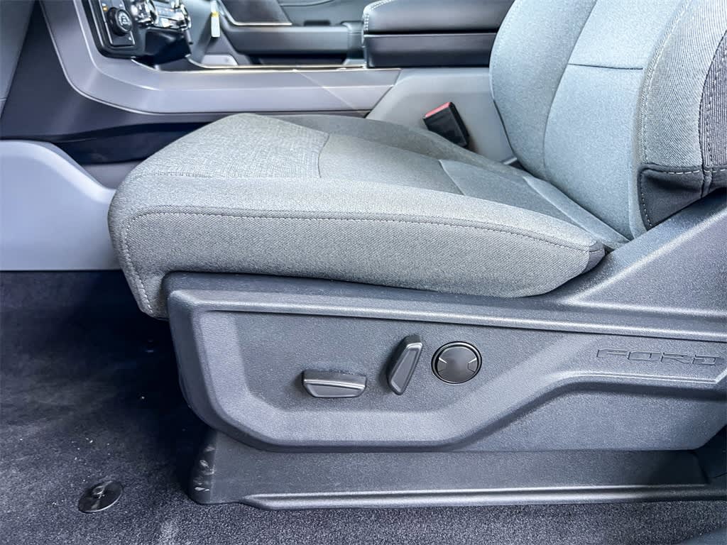 2024 Ford F-150 XLT 24