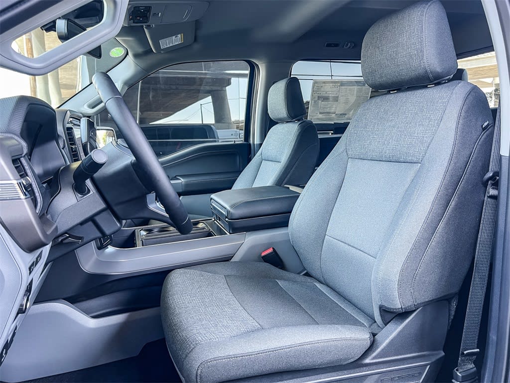 2024 Ford F-150 XLT 11
