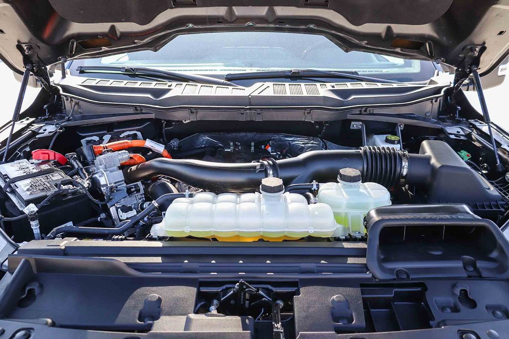 Thumbnail: 2025 Ford F-150 - 31
