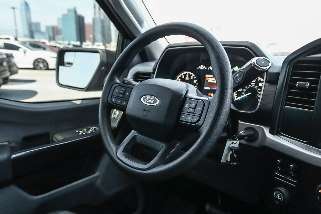 Thumbnail: 2023 Ford F-150 - 9