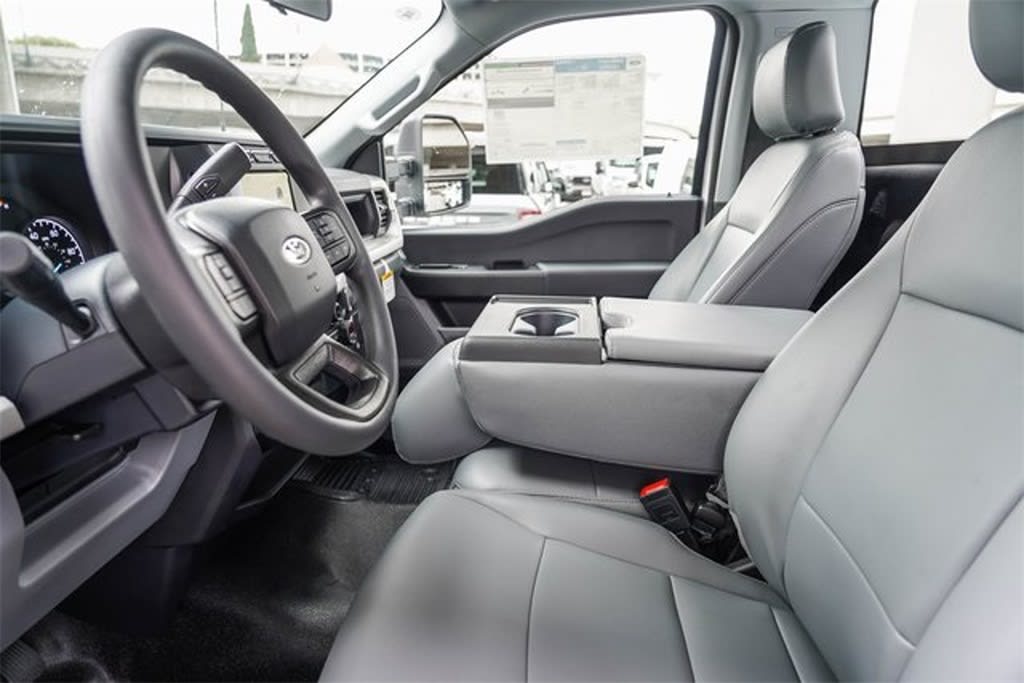 2024 Ford F-350 XL 11