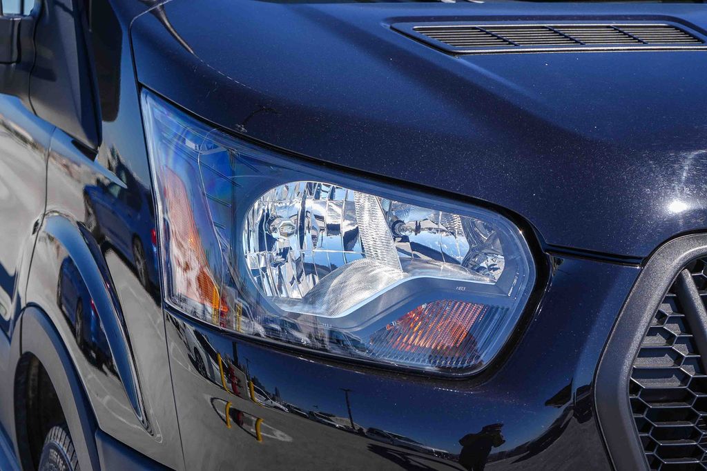 Thumbnail: 2025 Ford Transit Series - 16