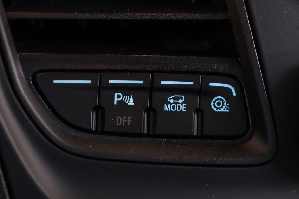 Thumbnail: 2025 Ford Transit Series - 33