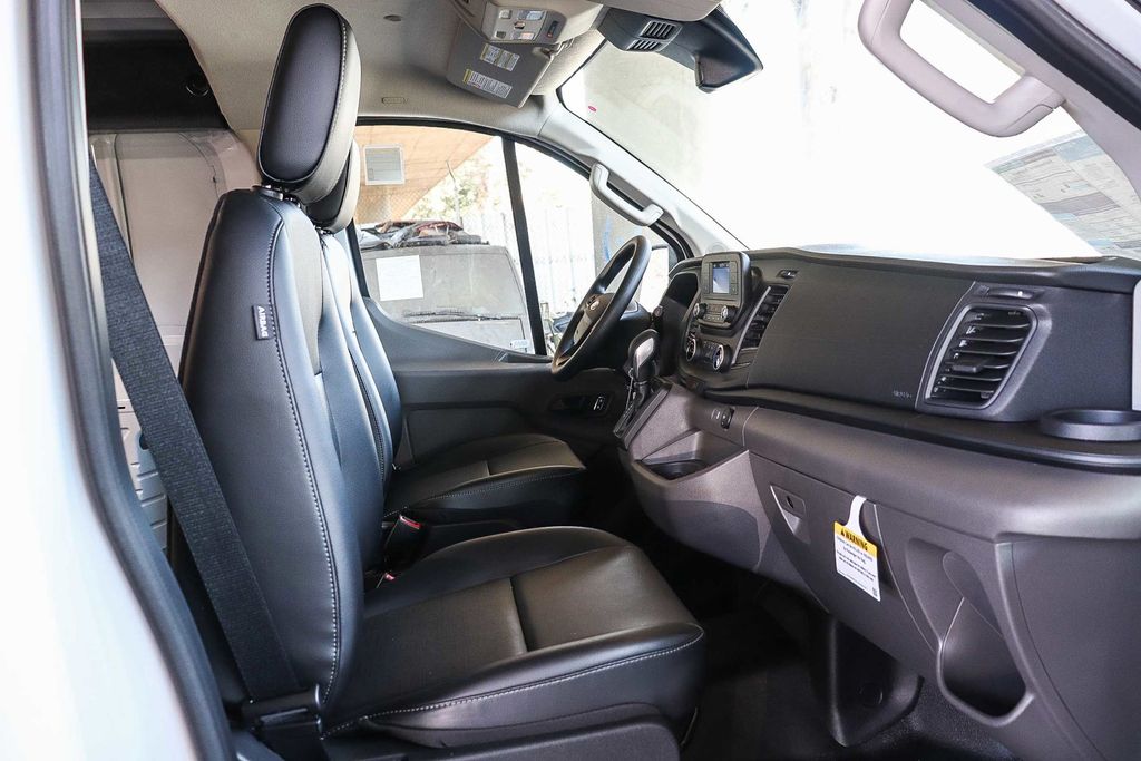 Thumbnail: 2025 Ford Transit Series - 10