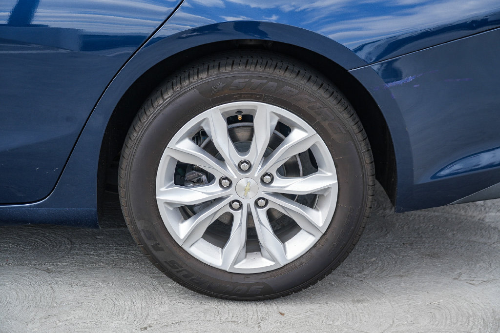 Thumbnail: 2020 Chevrolet Malibu - 7