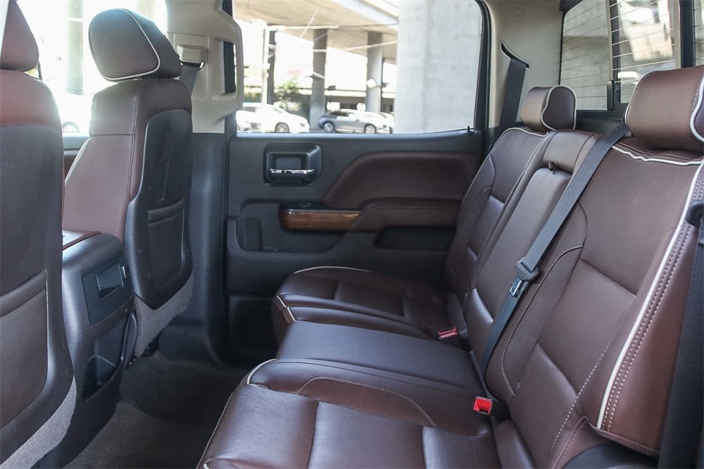 Thumbnail: 2015 Chevrolet Silverado 3500 - 12