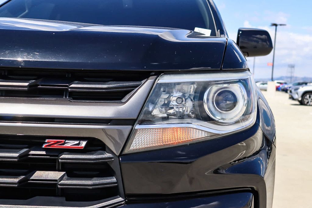 Thumbnail: 2021 Chevrolet Colorado - 19