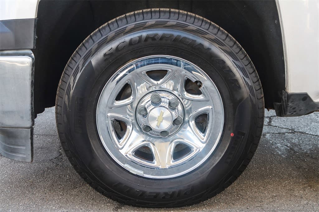 Thumbnail: 2015 Chevrolet Silverado 1500 - 22