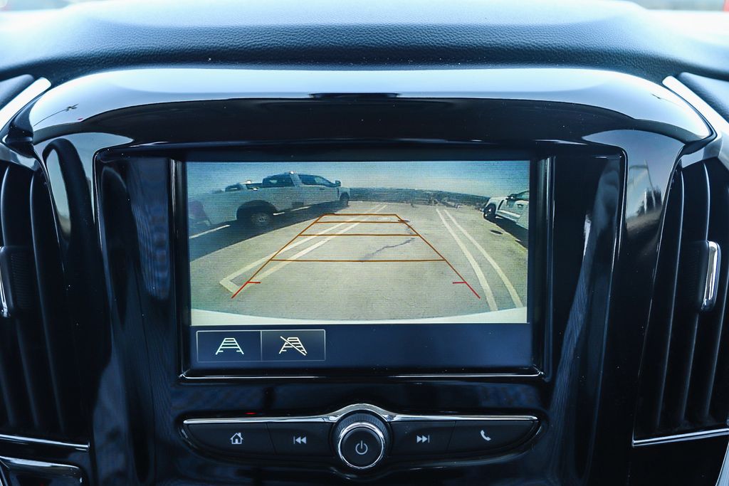 Thumbnail: 2019 Chevrolet Traverse - 28