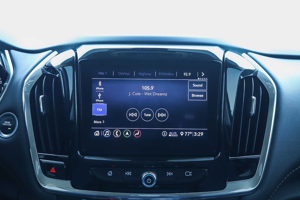 Thumbnail: 2020 Chevrolet Traverse - 14
