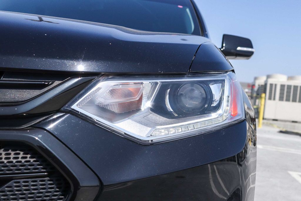 Thumbnail: 2020 Chevrolet Traverse - 20