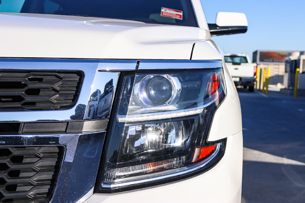Thumbnail: 2016 Chevrolet Tahoe - 18