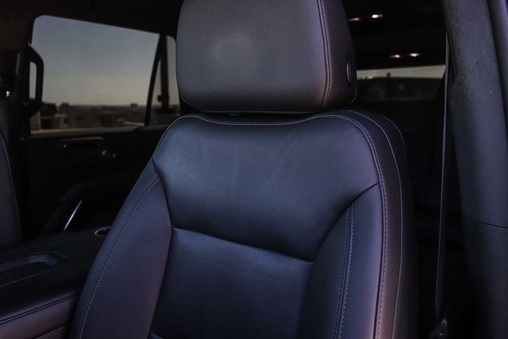 Thumbnail: 2022 Chevrolet Tahoe - 25