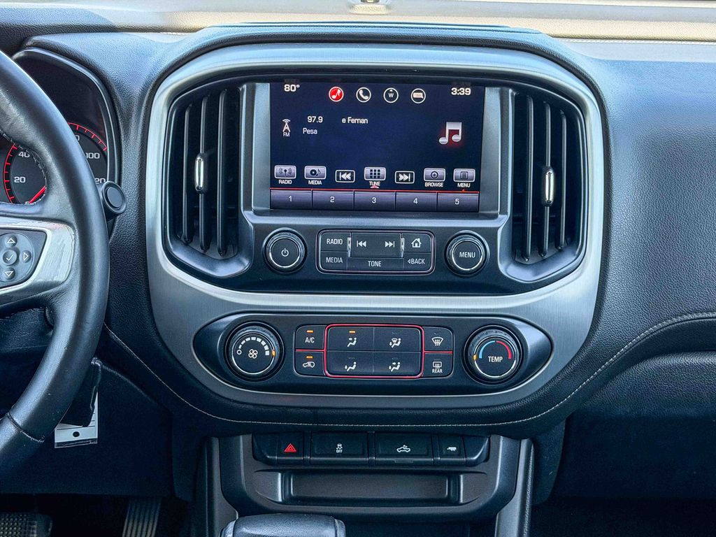 Thumbnail: 2016 GMC Canyon - 12