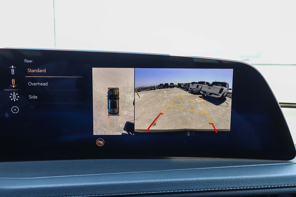 Thumbnail: 2025 Cadillac XT4 - 27
