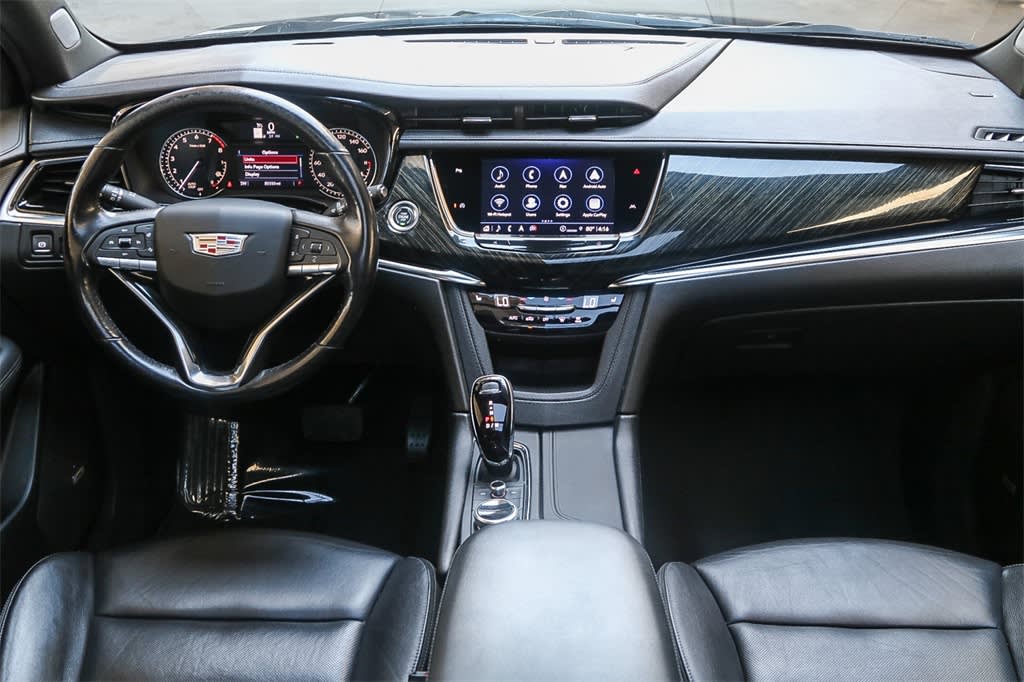 Thumbnail: 2022 Cadillac XT6 - 2